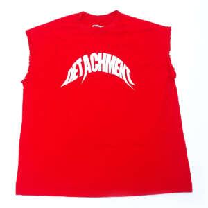 RED SLEEVELESS TOP